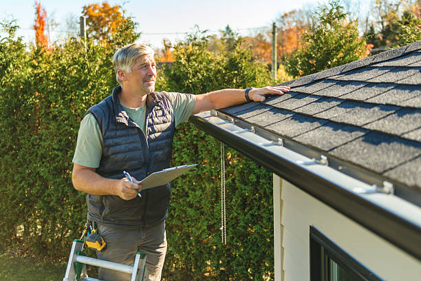 Professional Emergency Roof Repair technician working in Pepperell, MA